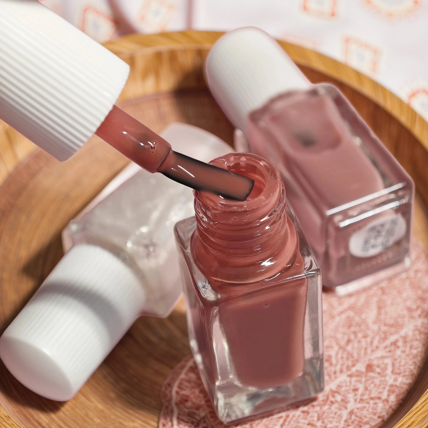 V20 Moon And Sixpence Set of 3 No-Bake Water-Based Nail Polishe Easy